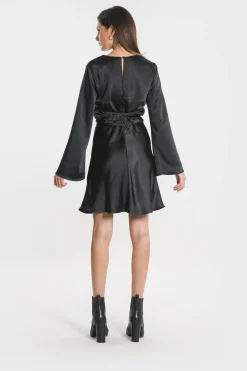 ROBE SIA VEE^KOOKAÏ Fashion